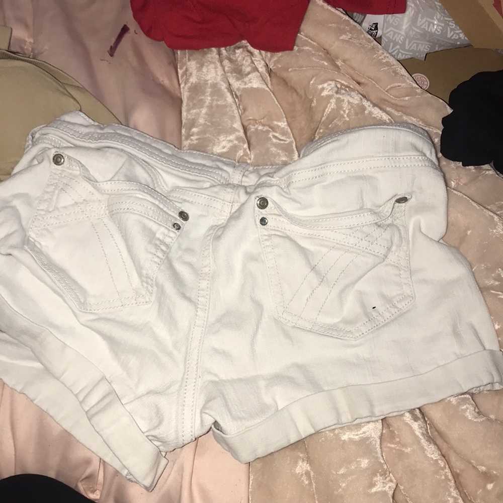 Shorts - Picture 2 of 2